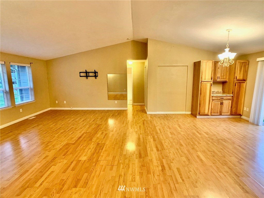 5424 187th Court Southwest Rochester, WA 98579 - Photo 3 of 21