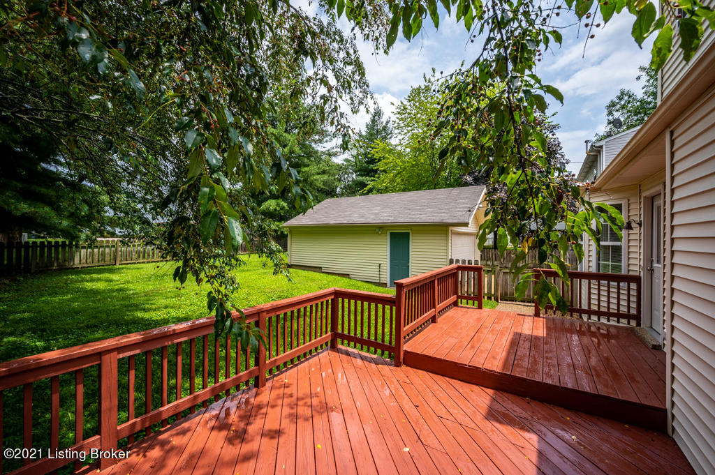 9309 Gutenberg Road Louisville, KY 40291 - Photo 35 of 43 DN2_3538