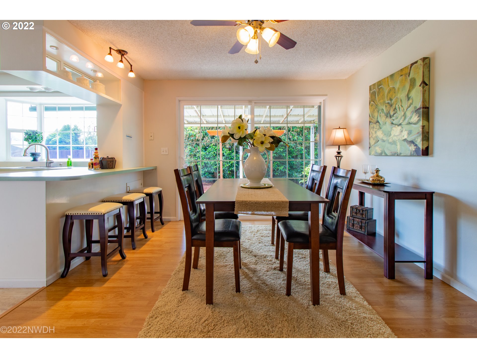 672 70th Street Springfield, OR 97478 - Photo 11 of 32 Gallery Image 11