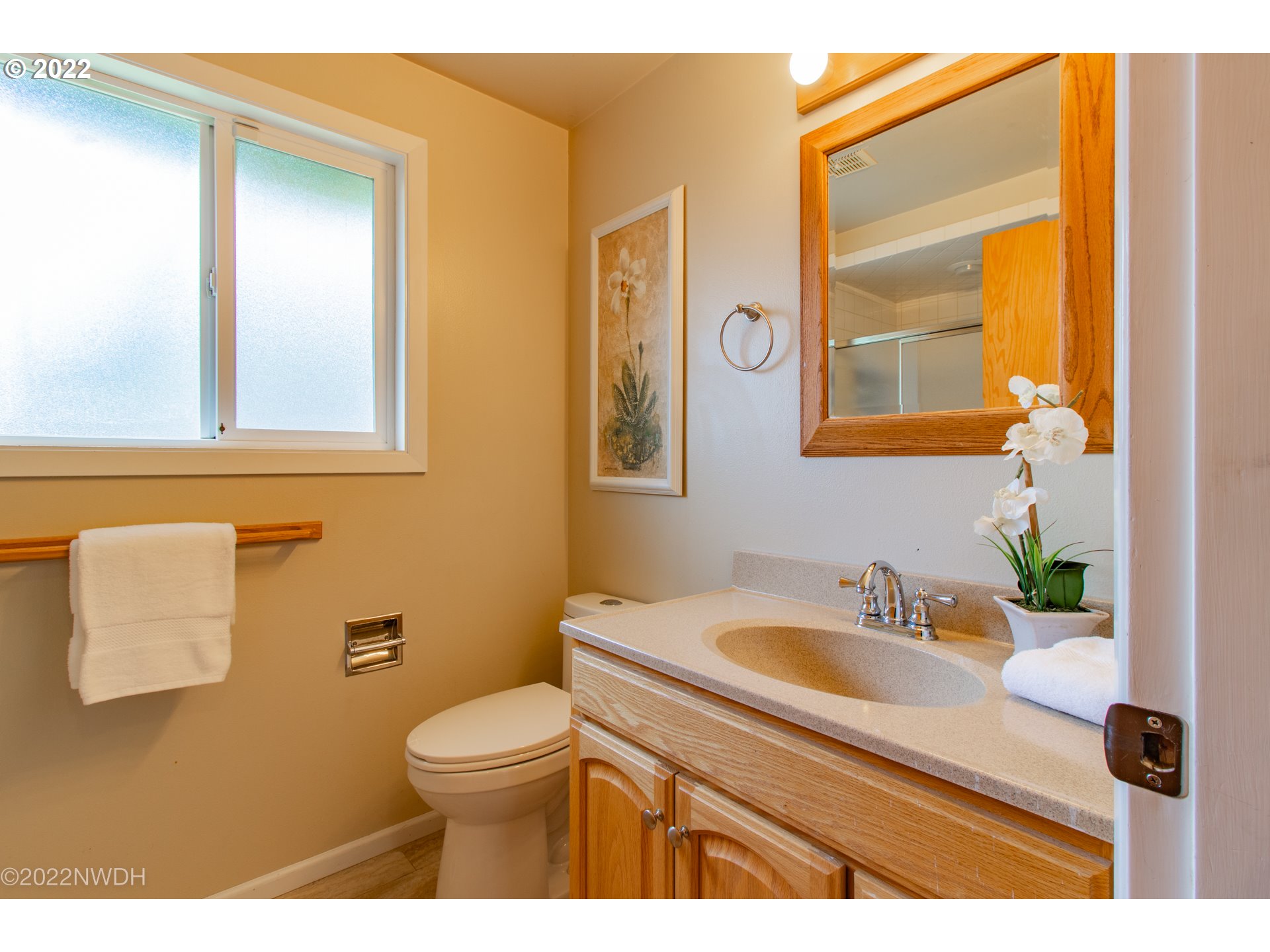 672 70th Street Springfield, OR 97478 - Photo 16 of 32 Gallery Image 16