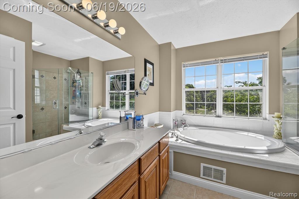 5900 Carter Court Howell, MI 48843 - Photo 27 of 72