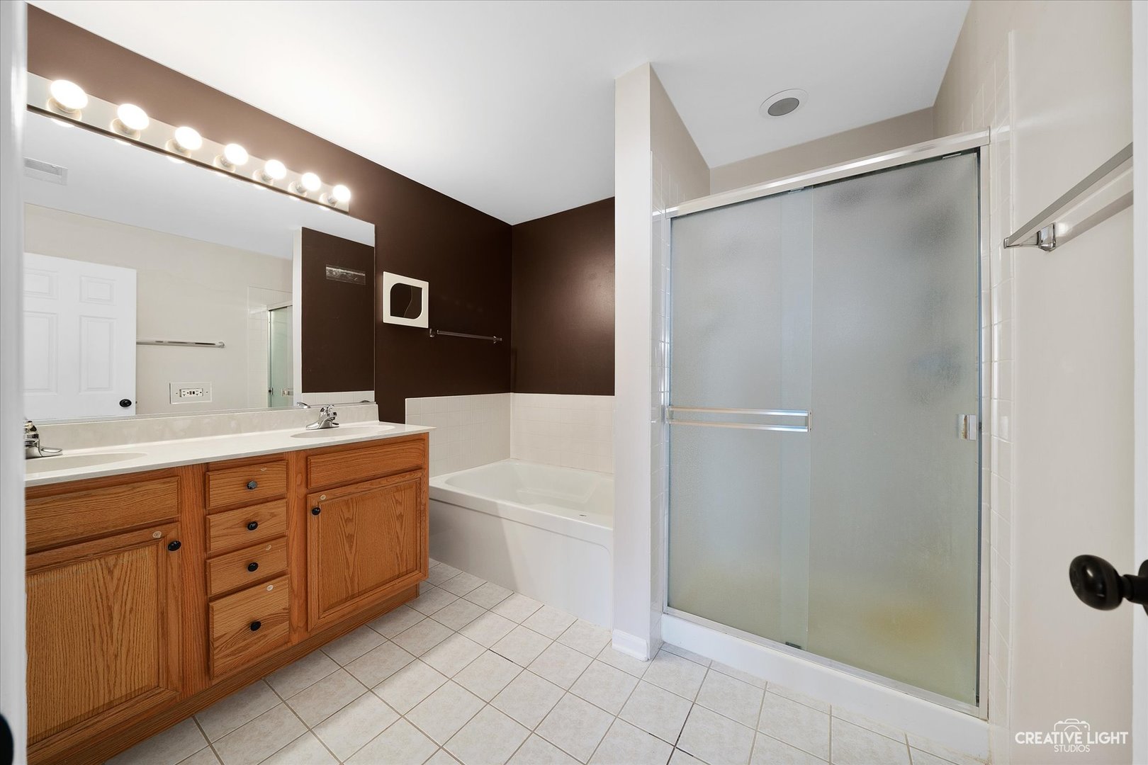 3126 Crystal Rock Road Naperville, IL 60564 - Photo 10 of 17