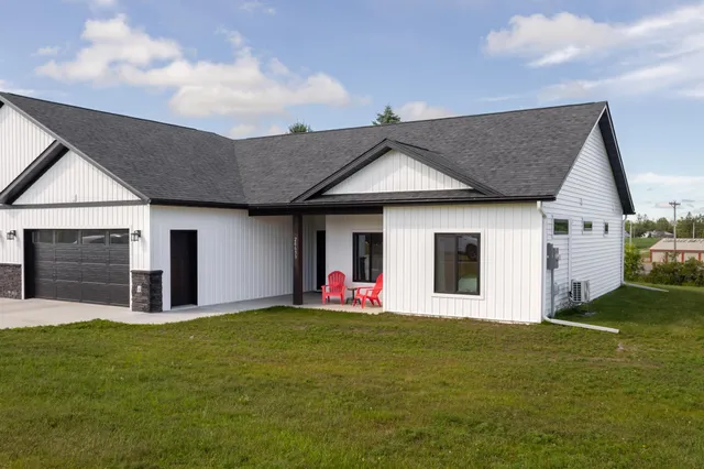$424,900 | 20633 Co Highway 21, Detroit Lakes, MN 56501