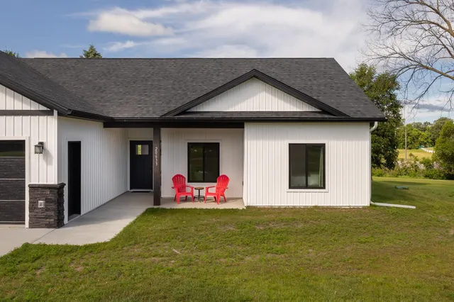 $424,900 | 20633 Co Highway 21, Detroit Lakes, MN 56501