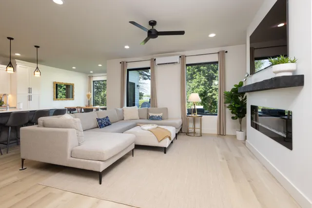 $424,900 | 20633 Co Highway 21, Detroit Lakes, MN 56501