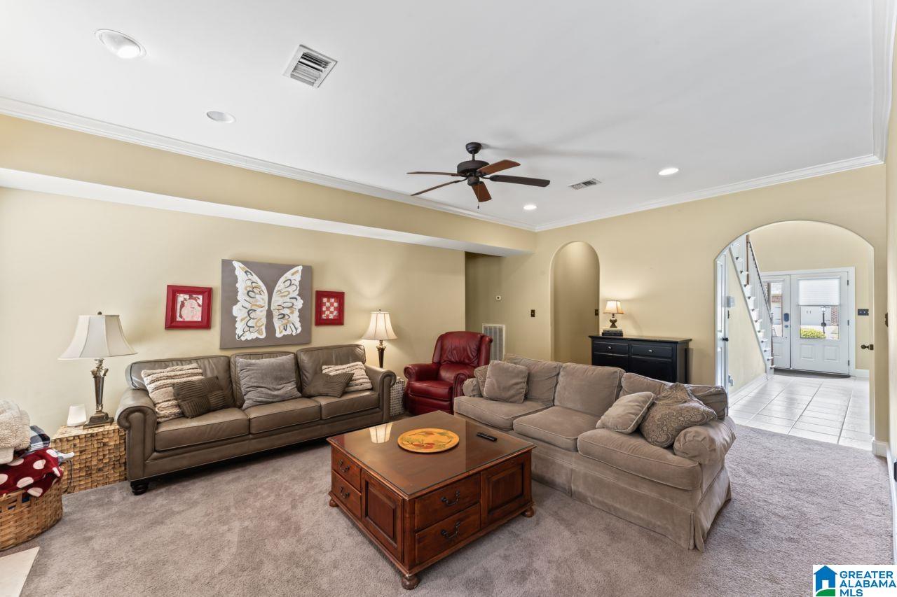 413 Heathersage Road Alabaster, AL 35114 - Photo 18 of 44