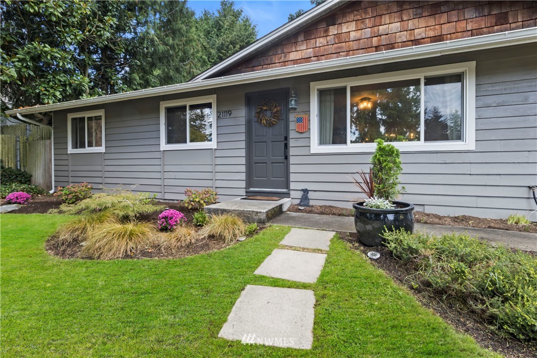 21119 7th Avenue West Bothell, WA 98021 - Photo 2 of 25