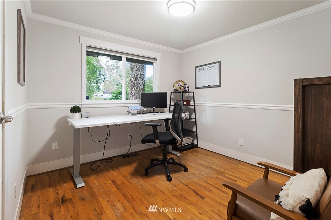 21119 7th Avenue West Bothell, WA 98021 - Photo 17 of 25