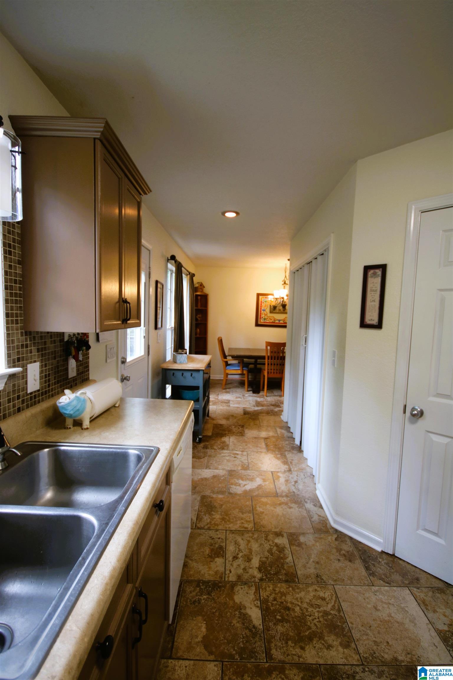 300 Hunters Xing Road Odenville, AL 35120 - Photo 21 of 42