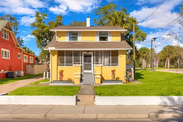 $3,000 | 117 East Euclid Avenue, Deland, FL 32724