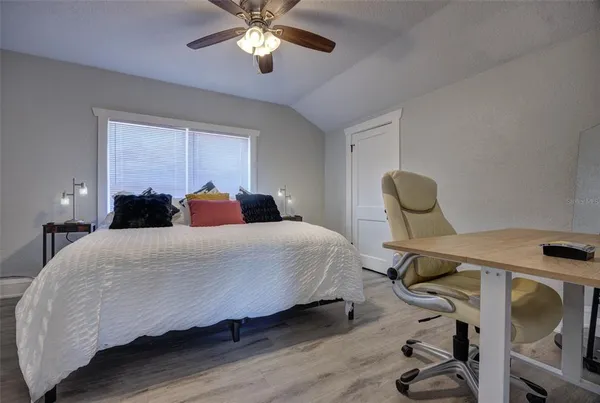 $2,400 | 117 East Euclid Avenue, DeLand, FL 32724