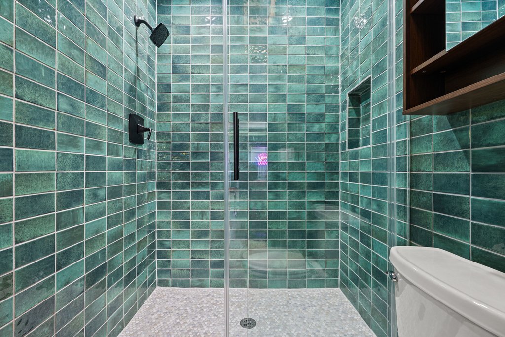 1300 Haskell Street Austin, TX 78702 - Photo 21 of 32 media room bathroom (full bath)