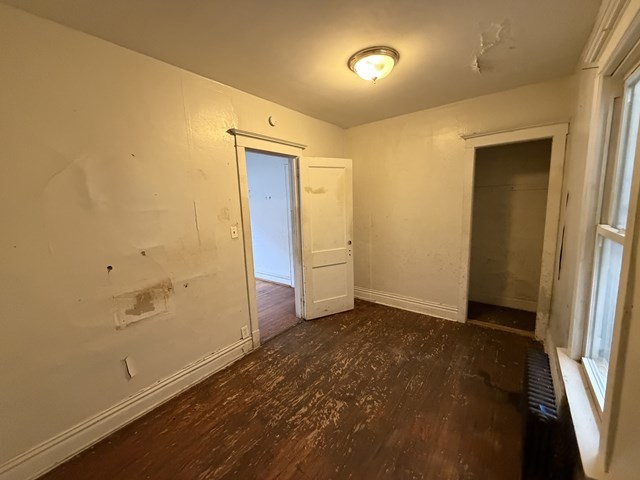 7514 South Rhodes Avenue Chicago, IL 60619 - Photo 7 of 11