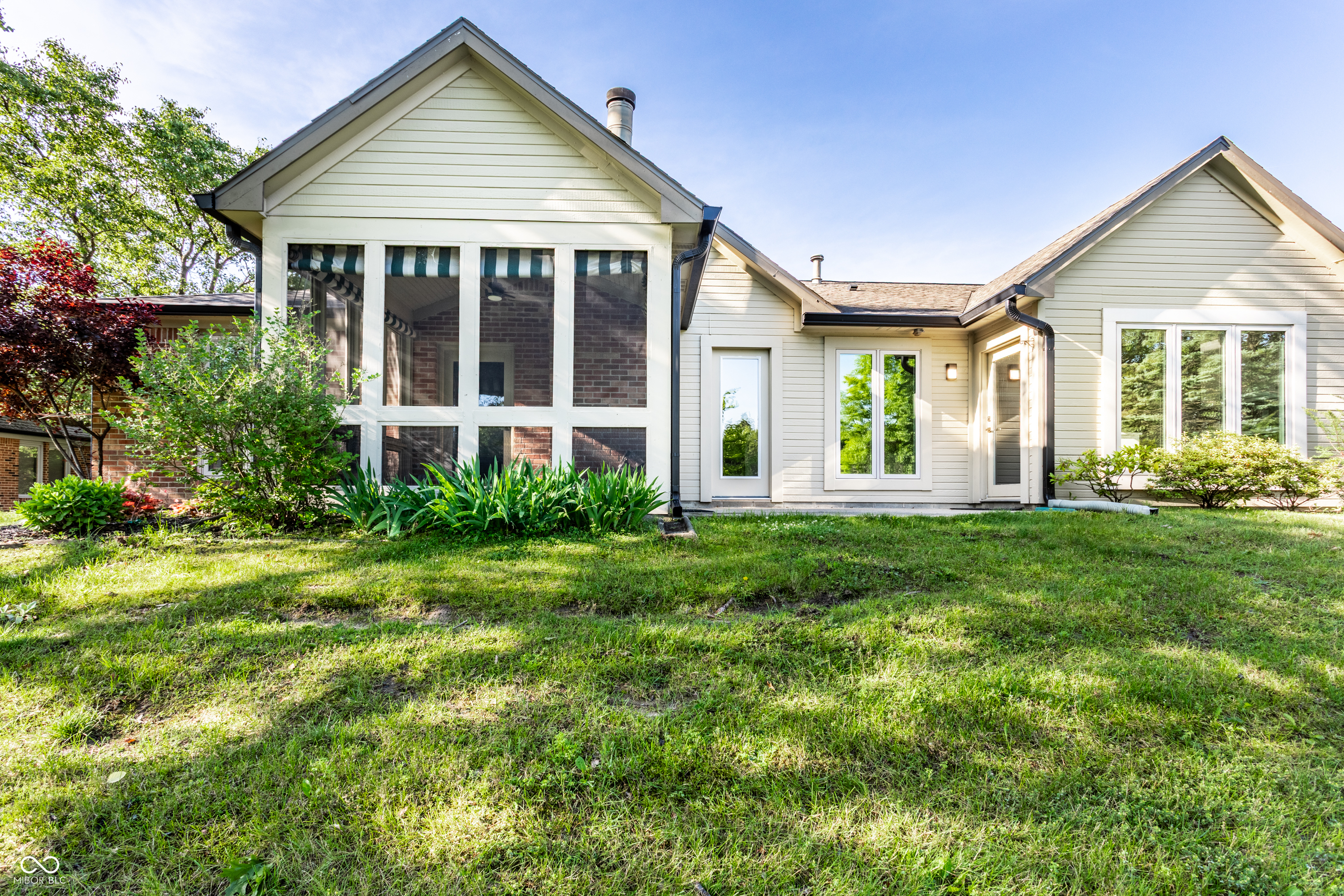 1663 Cloister Drive Indianapolis, IN 46260 - Photo 27 of 28