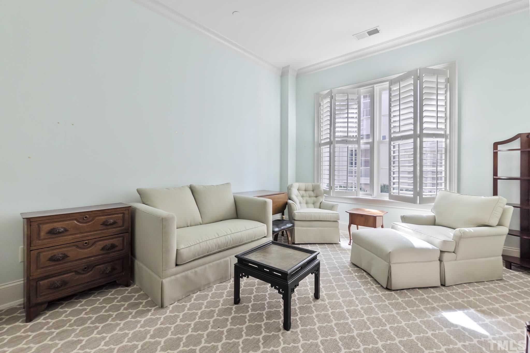 2017 Fairview Road, Unit 110 Raleigh, NC 27608 - Photo 17 of 20