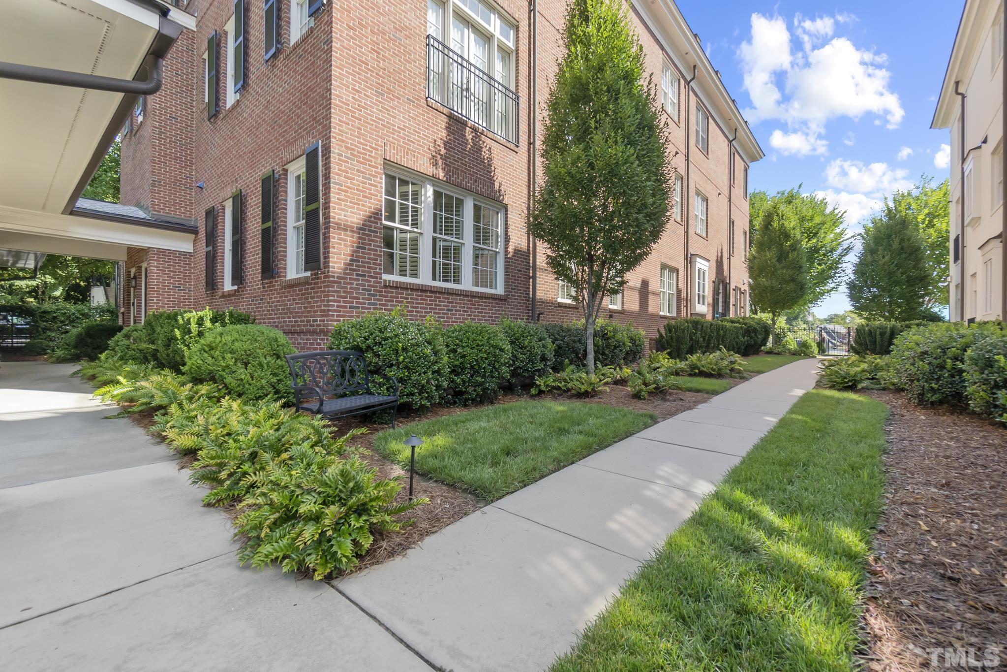 2017 Fairview Road, Unit 110 Raleigh, NC 27608 - Photo 19 of 20