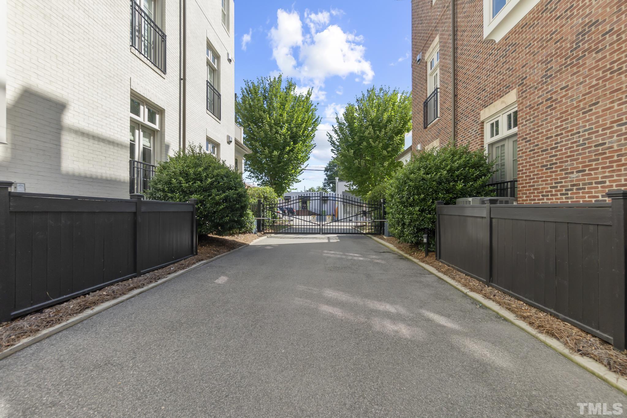 2017 Fairview Road, Unit 110 Raleigh, NC 27608 - Photo 4 of 20