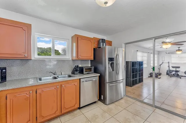 $575,000 | 2757 Northwest 83rd Terrace, Coral Springs, FL 33065