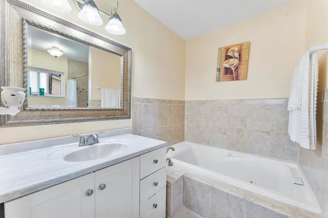 $575,000 | 2757 Northwest 83rd Terrace, Coral Springs, FL 33065