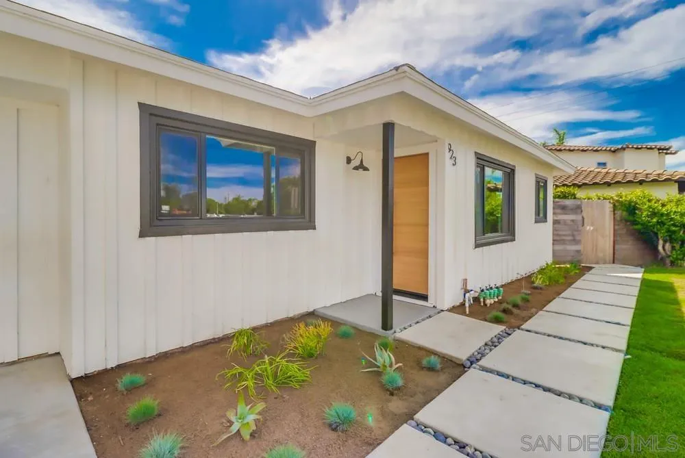 923 Melba Road Encinitas, CA 92024 - Photo 3 of 28 a front view of house with yard