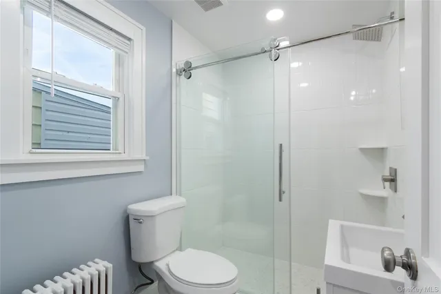 $3,350 | 57 Spring Street, Unit 1, Oyster Bay, NY 11771