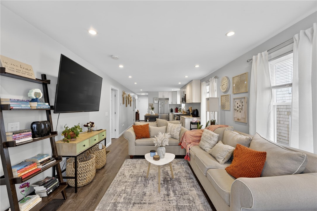 102 Ellery Street Providence, RI 02909 - Photo 13 of 22