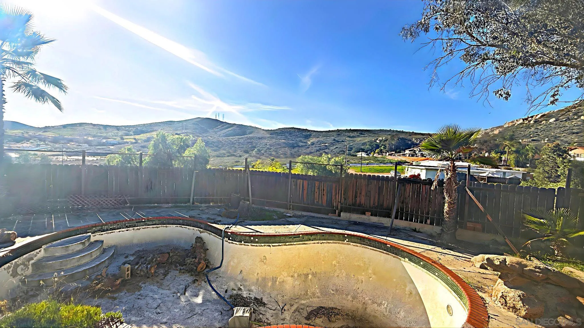 11041 Summit Avenue Santee, CA 92071 - Photo 5 of 9