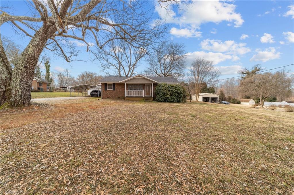 3013 Pleasant Ridge Road Summerfield, NC 27358 - Photo 3 of 40