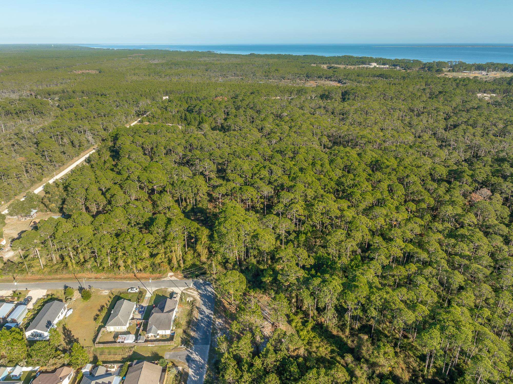 711 Northeast Ne Avenue Carrabelle, FL 32322 - Photo 6 of 19