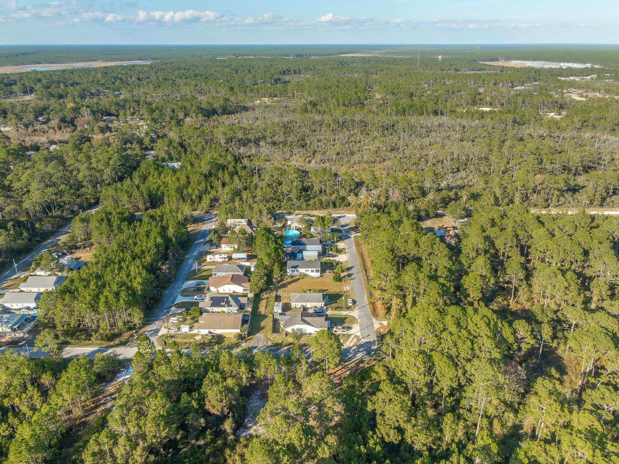 711 Northeast Ne Avenue Carrabelle, FL 32322 - Photo 10 of 19