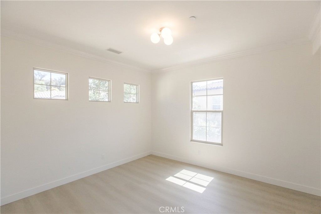 38 Ridge Valley Irvine, CA 92618 - Photo 20 of 39