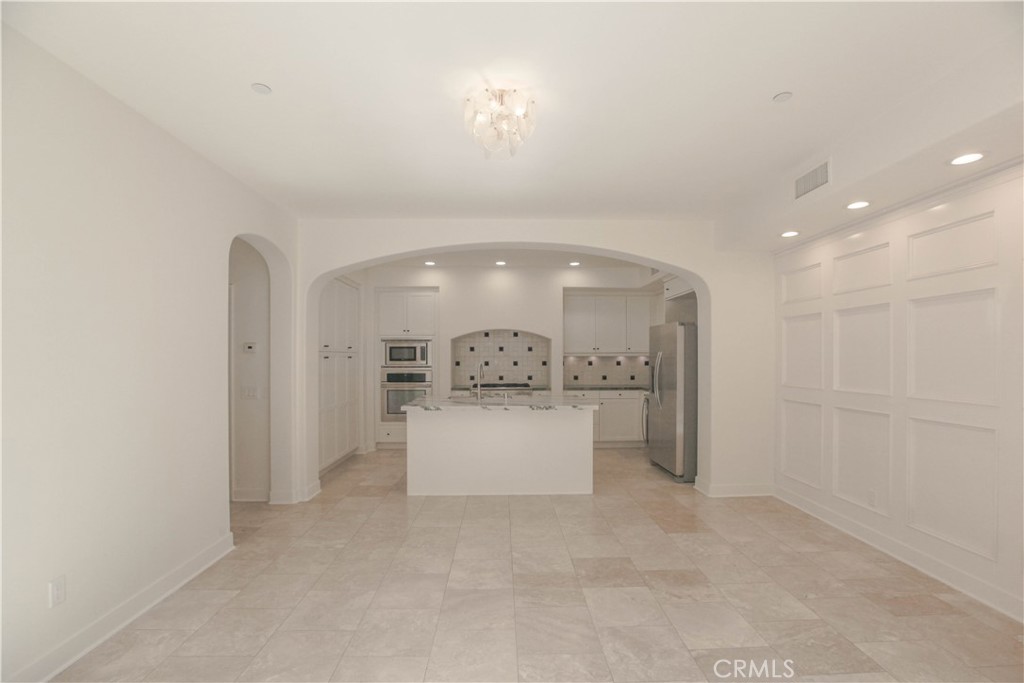 38 Ridge Valley Irvine, CA 92618 - Photo 2 of 39