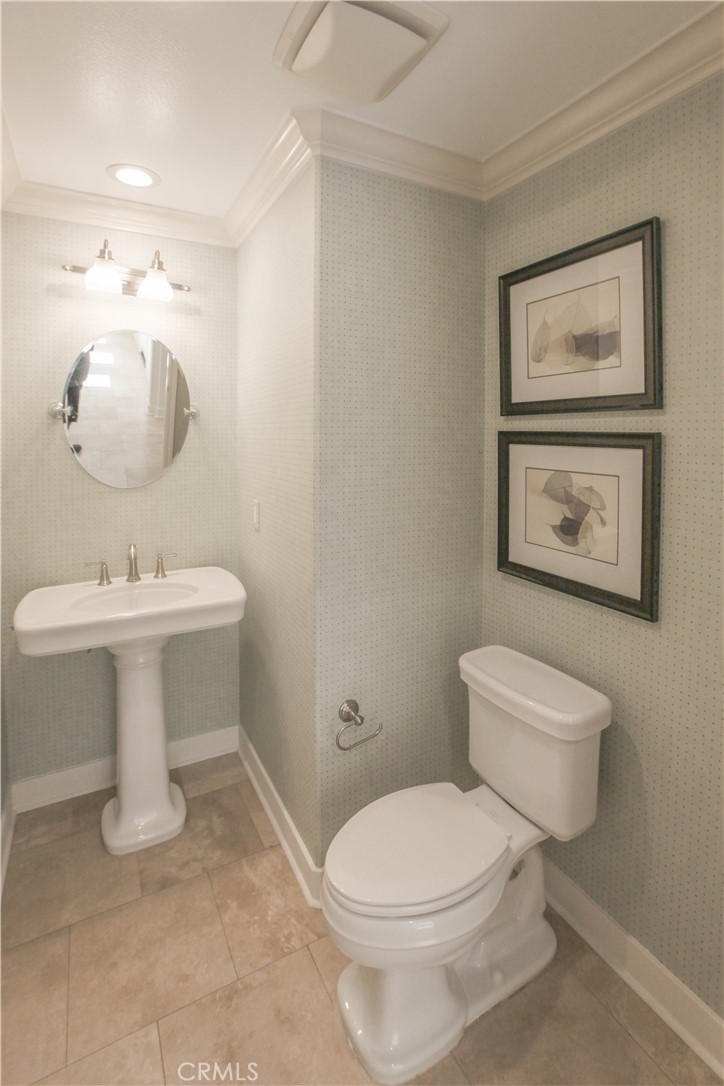 38 Ridge Valley Irvine, CA 92618 - Photo 9 of 39