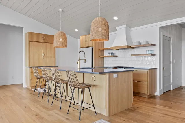 $1,900,000 | 895 Hidden Brow Road, Menlo, GA 30731