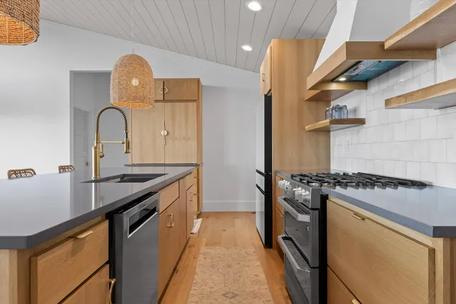 $1,900,000 | 895 Hidden Brow Road, Menlo, GA 30731