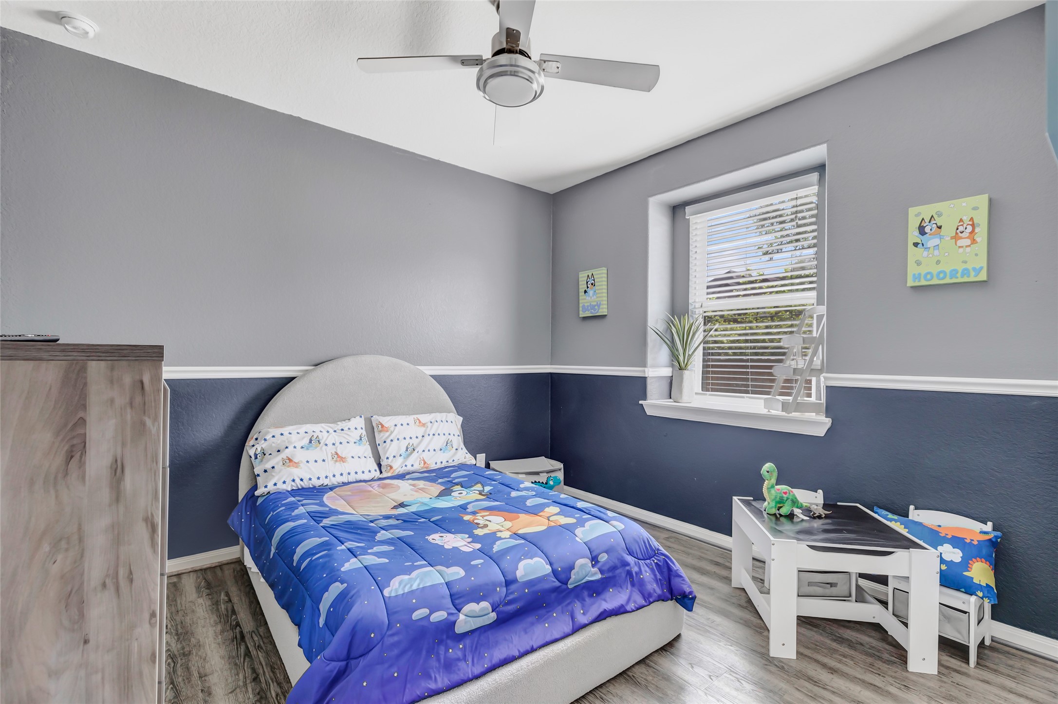22202 Warm Terrace Lane Spring, TX 77389 - Photo 13 of 31 Secondary Bedroom