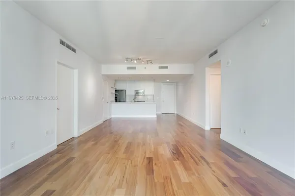 $5,400 | 951 Brickell Avenue, Unit 3607, Miami, FL 33131