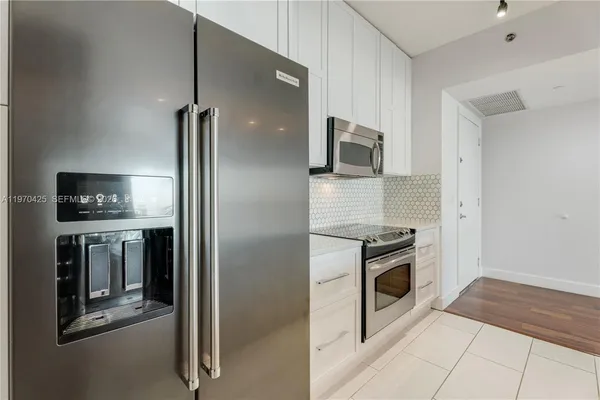 $5,400 | 951 Brickell Avenue, Unit 3607, Miami, FL 33131