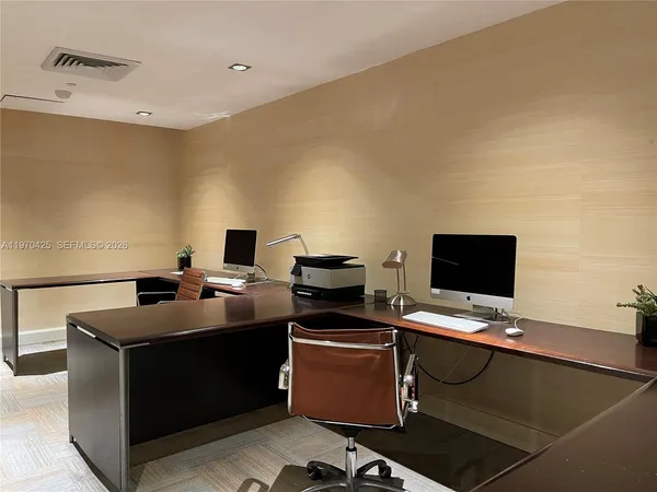 $5,400 | 951 Brickell Avenue, Unit 3607, Miami, FL 33131