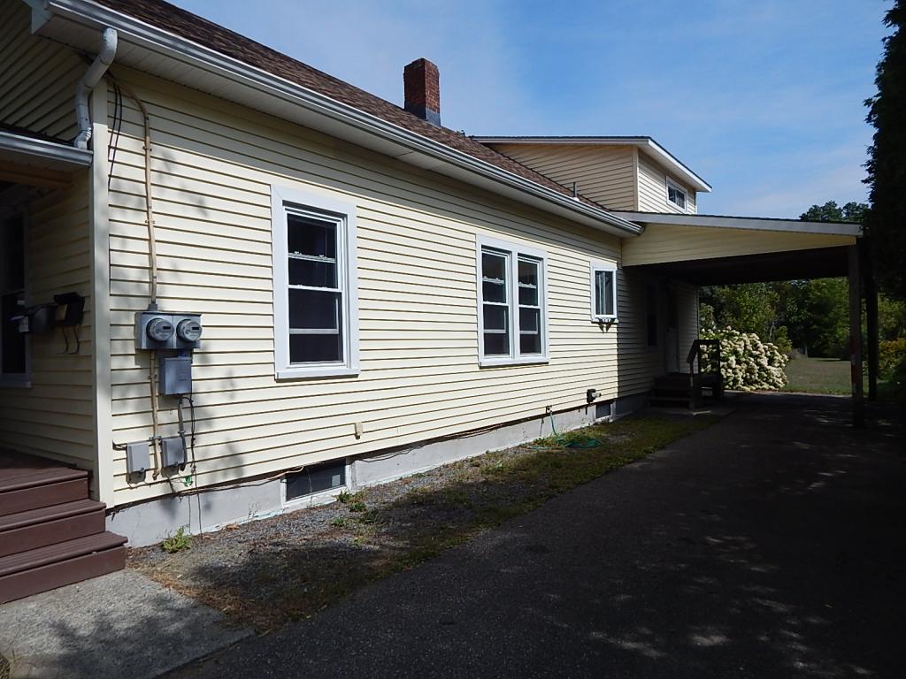 132 Hinesburg Road South Burlington, VT 05403 - Photo 5 of 10