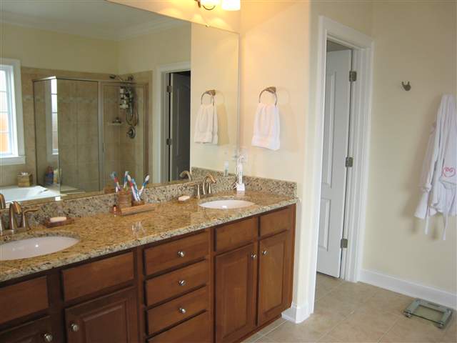 14 Fawn Hill Drive, Unit ROCKWELL PLANTATION II Anderson, SC 29621 - Photo 9 of 20 Gallery Image 9