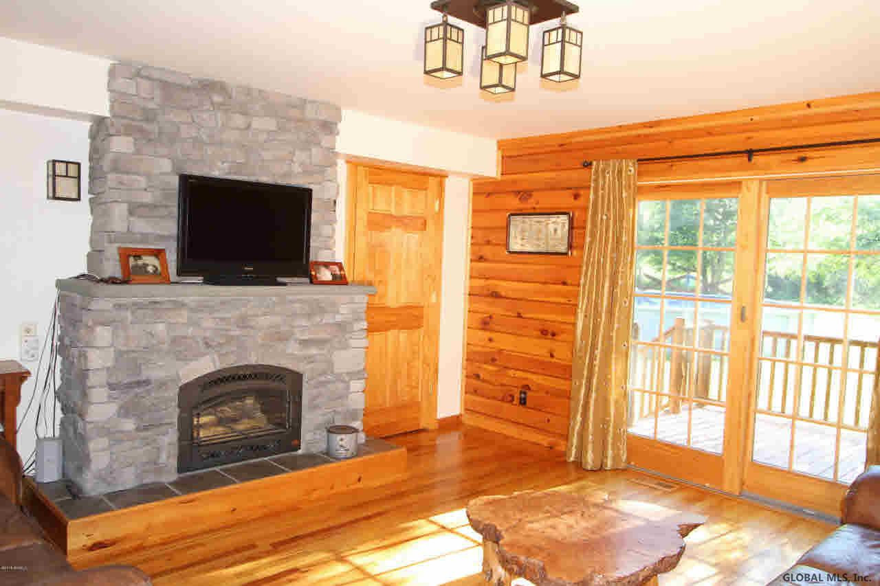 14 Martindale Road Lake George, NY 12845 - Photo 10 of 37 Photo 10