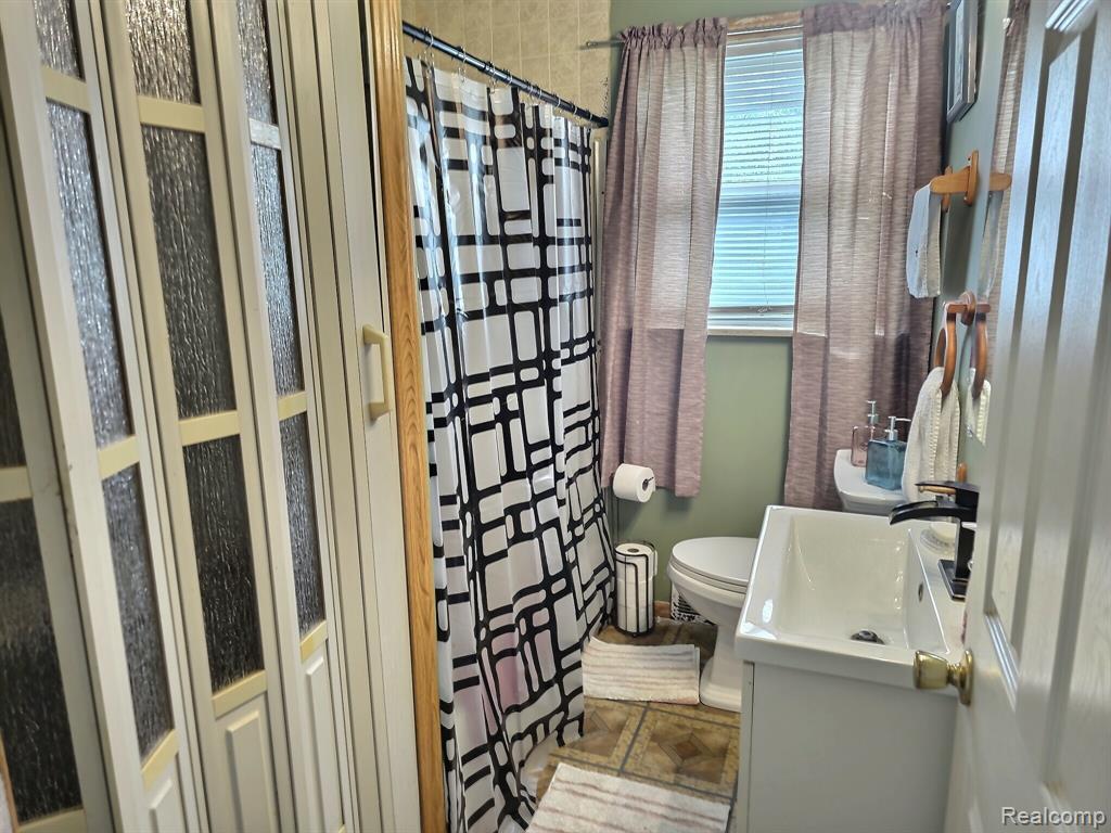 6449 Detroit Street Mount Morris, MI 48458 - Photo 10 of 18