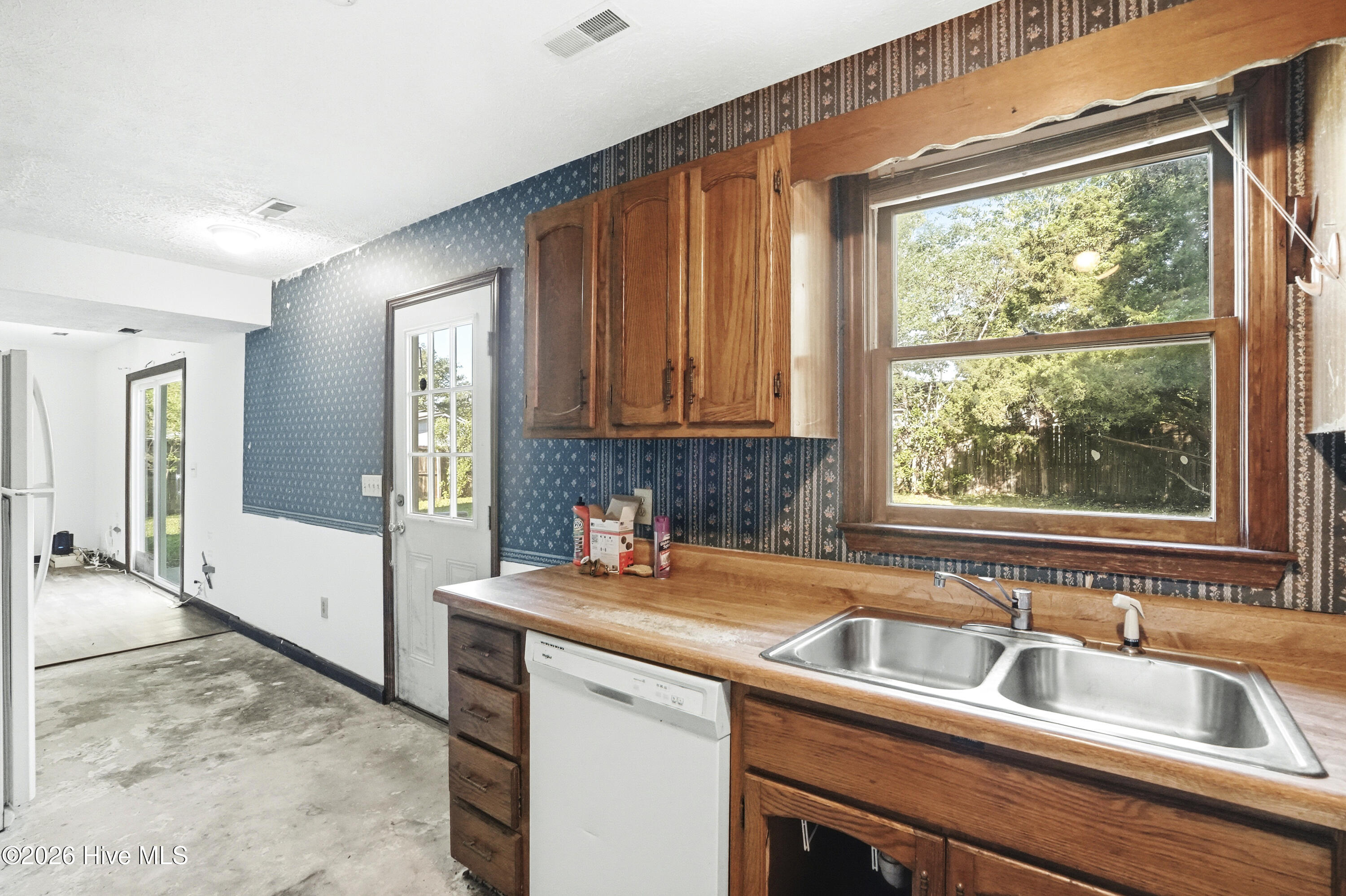 5100 Masonboro Loop Road Wilmington, NC 28409 - Photo 18 of 60 5100_masonboro_loop_rd_wilmington_nc_284