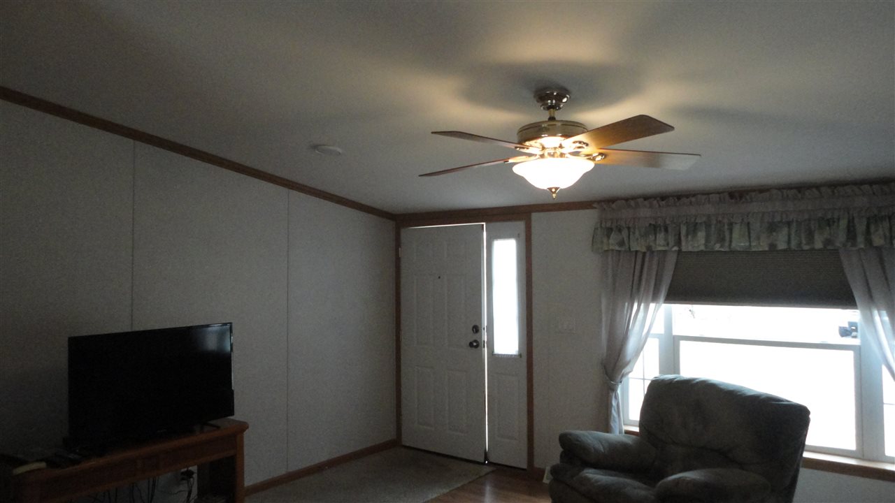 917 North Groton Road Hebron, NH 03241 - Photo 11 of 30