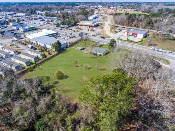 $550,000 | 126 North N Highway, Moncks Corner, SC 29461