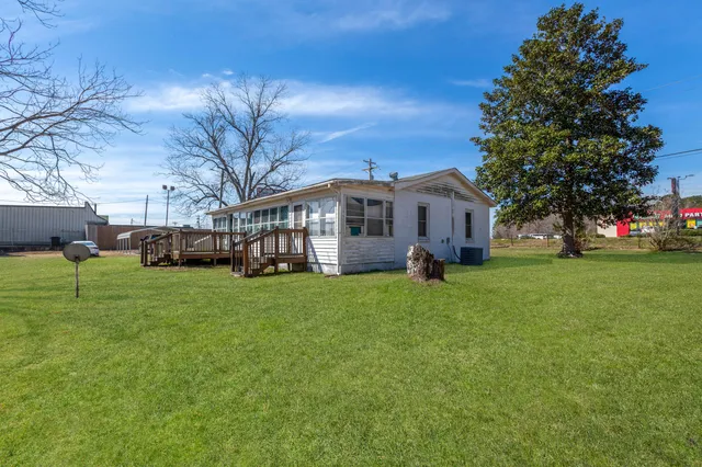 $639,000 | 126 North N Highway, Moncks Corner, SC 29461