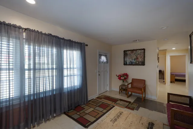 $639,000 | 126 North N Highway, Moncks Corner, SC 29461