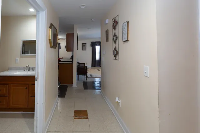 $639,000 | 126 North N Highway, Moncks Corner, SC 29461