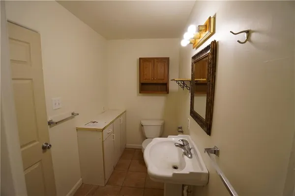 $395 | 510 Three Mile Hill, Unit 1, Mount Pleasant, PA 15666